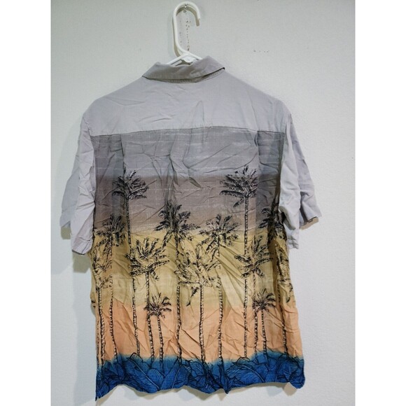 Batik Bay Hawaiian Shirt Large Rayon Collared Palm Trees button down - Picture 2 of 5